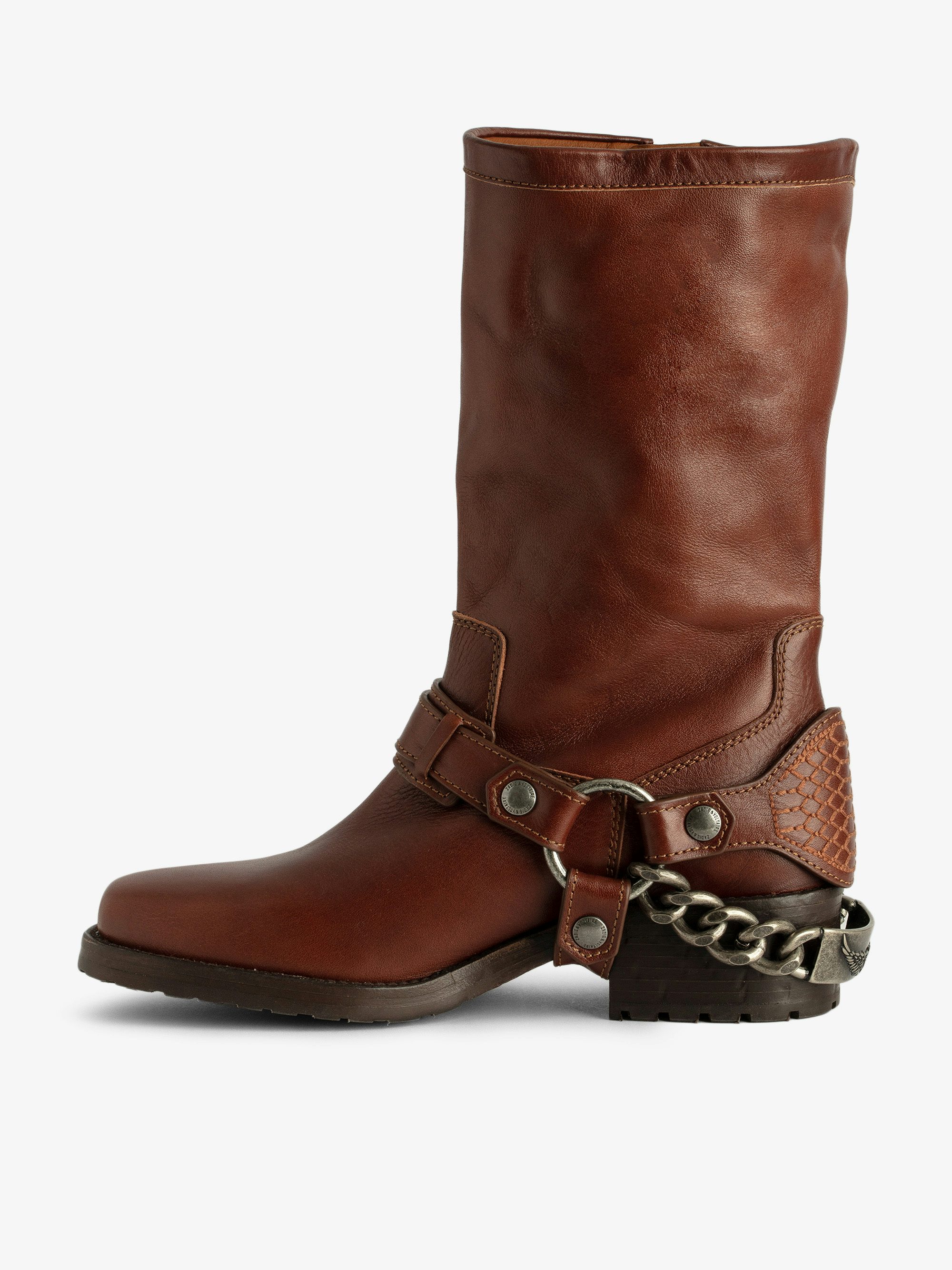 Igata Boots - Camel vegetable-tanned leather high boots adorned with metal curb chains.